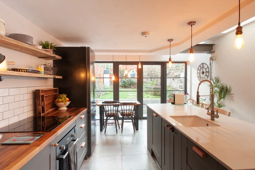 Contemporary Extension Blending Functionality with Elegance